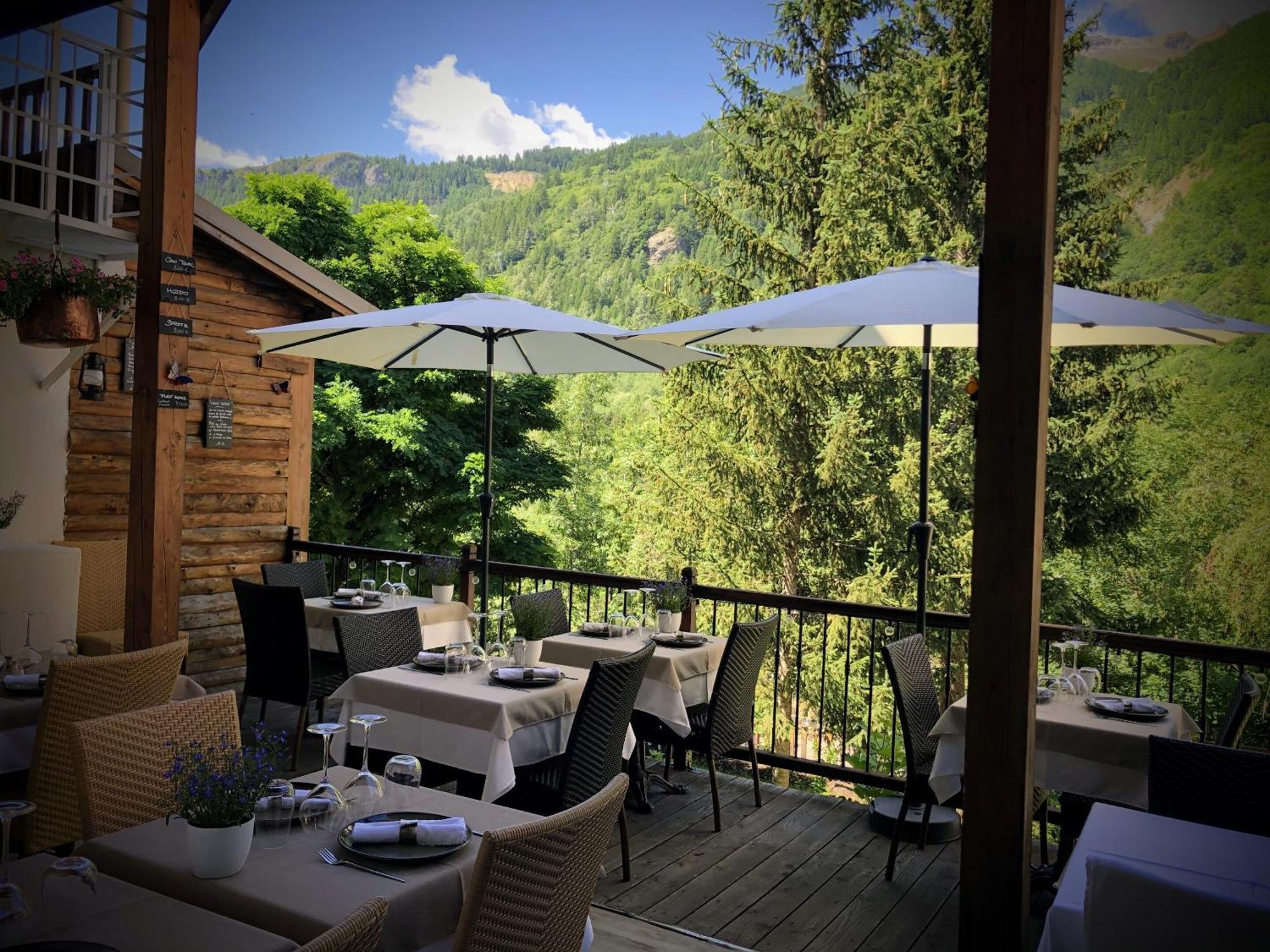 Auberge Saint Antoine Pelvoux Exterior photo