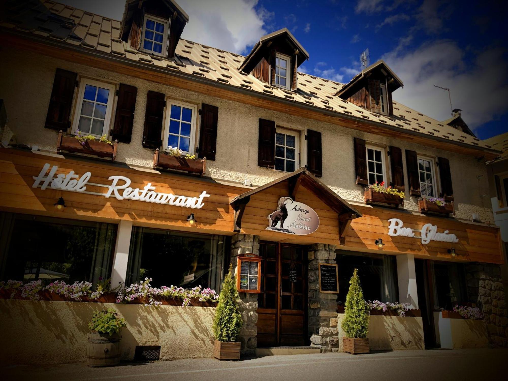 Auberge Saint Antoine Pelvoux Exterior photo